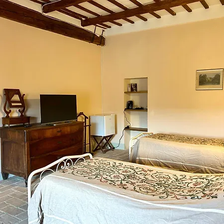 Palazzo Bruschi 3*